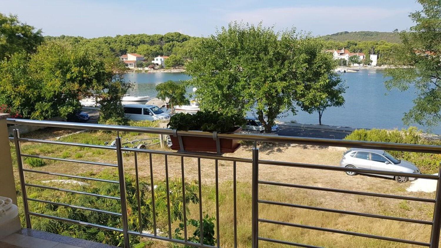 Apartment Zvone Veli Rat Kültér fotó